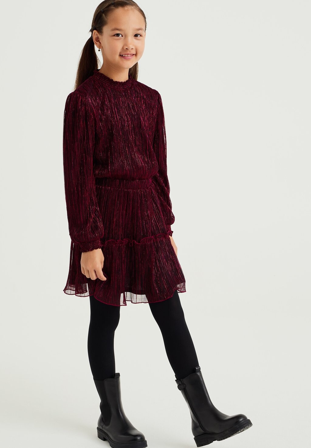 

Вечернее платье WE Fashion, фиолетовое