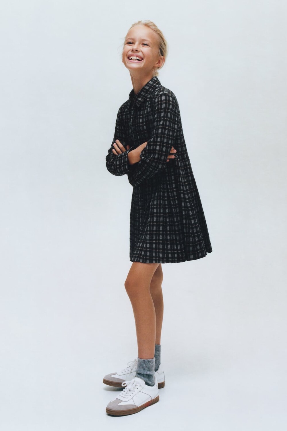 

Платье-рубашка в клетку ZARA, черный/экру
