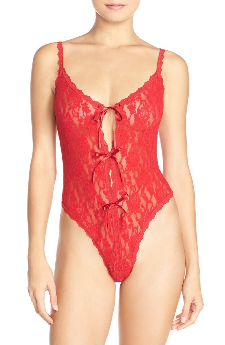 

Фирменные кружевные трусики Teddy с открытой ластовицей HANKY PANKY, красный