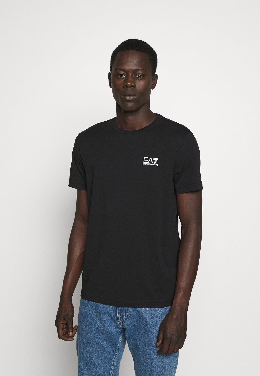 

Базовая футболка EA7 Emporio Armani, черная, Черный