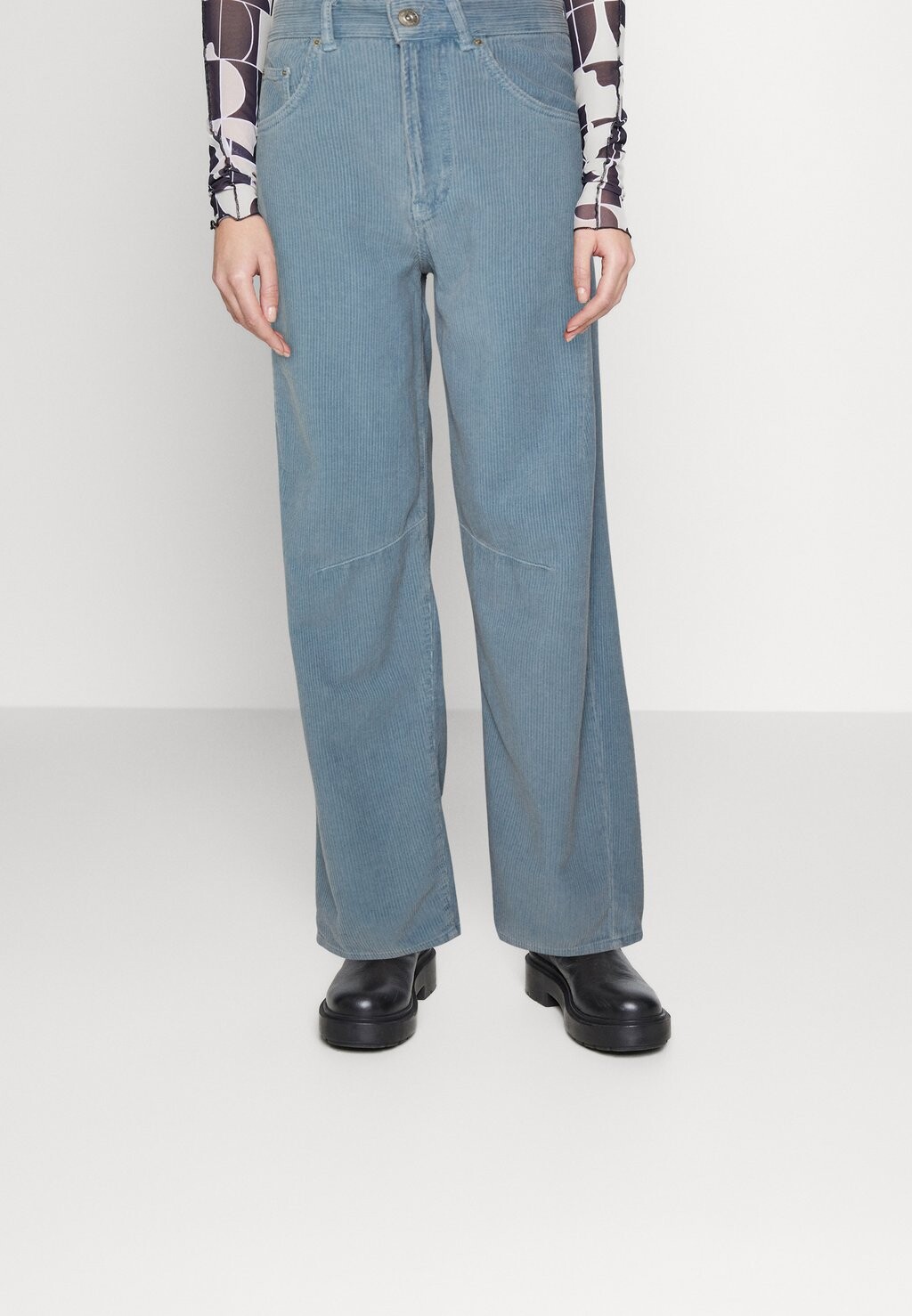 

Брюки BDG Urban Outfitters, Серый