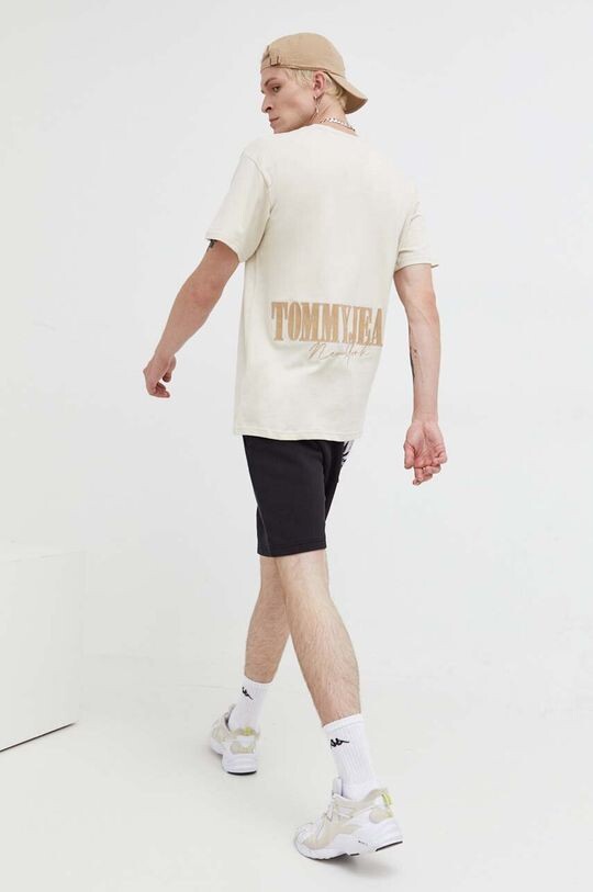 

Хлопковая футболка Tommy Jeans, бежевый