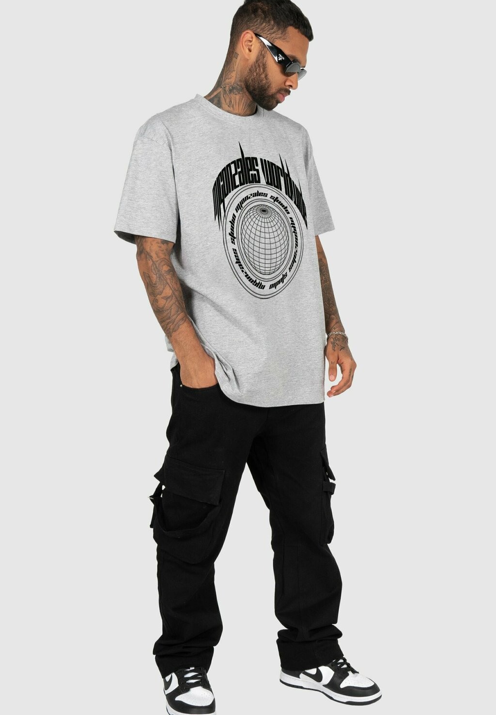 

Футболка с принтом Männer Worldwide X Heavy Oversized MJ Gonzales, светло-серый пестрый