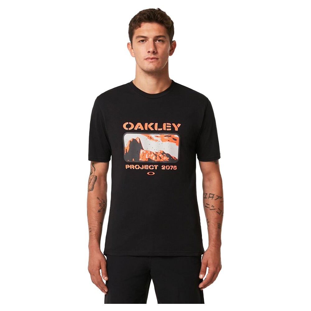 

Футболка Oakley Mars, черный
