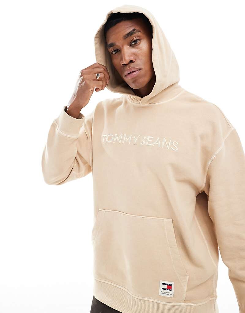 

Бежевая худи свободного кроя Tommy Jeans с вышитым логотипом