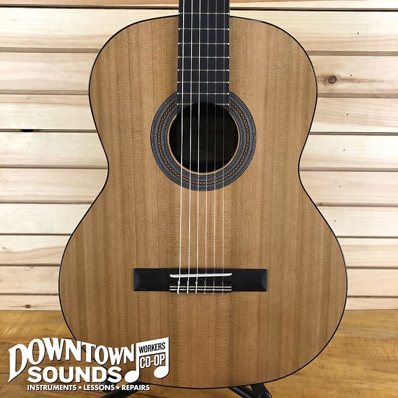 

Акустическая гитара Kremona F65C Classical Guitar - Solid Cedar Top - Rosewood Back and Sides - with Bag