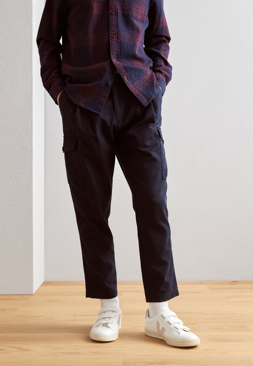 

Брюки карго Twill Pleated Cargo Scotch & Soda, цвет blue denim