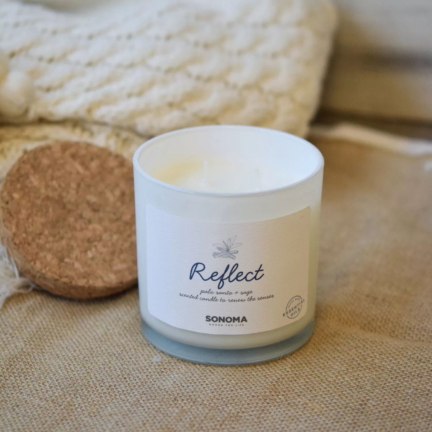 

Sonoma Goods For Life Spa Reflect Palo Santo & Sage, 13 унций. Свеча Баночка