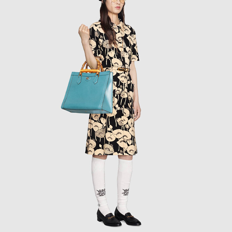 

Платье женское Gucci с короткими рукавами, хаки