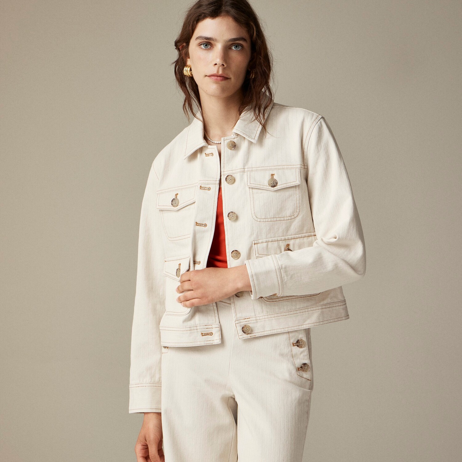 

Легкая холщовая куртка цвета экрю с узором «в ёлочку» J.Crew, бежевый