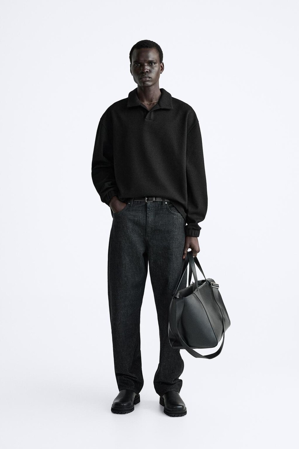 

Свитшот поло с текстурированной формой ZARA, черный