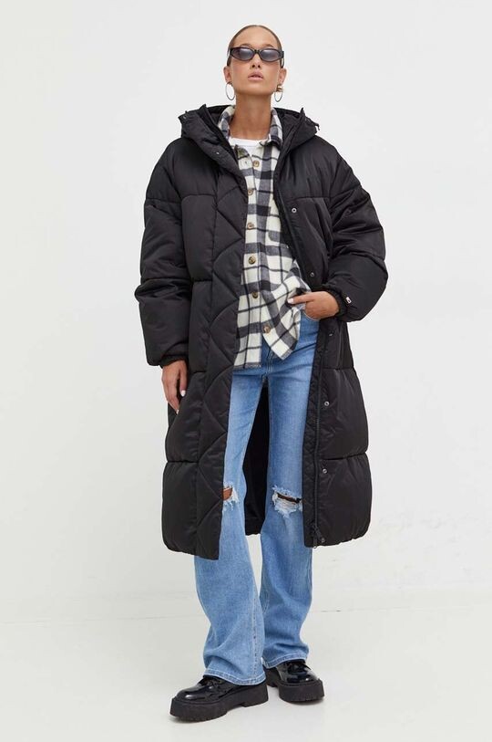 

Куртка Tommy Jeans, черный