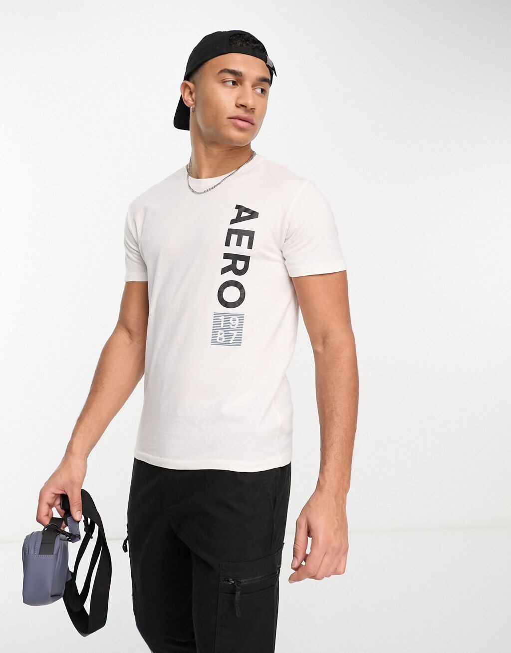 

Белая футболка Aeropostale