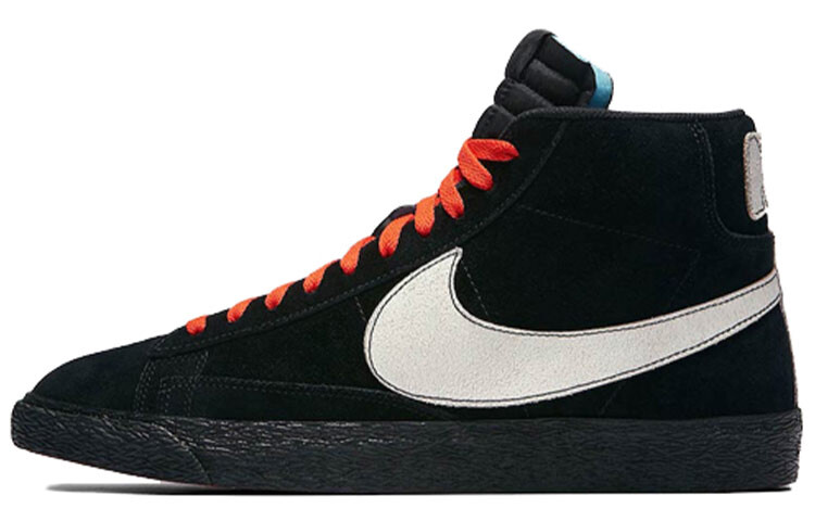 

Nike Blazer Mid LA против Нью-Йорка