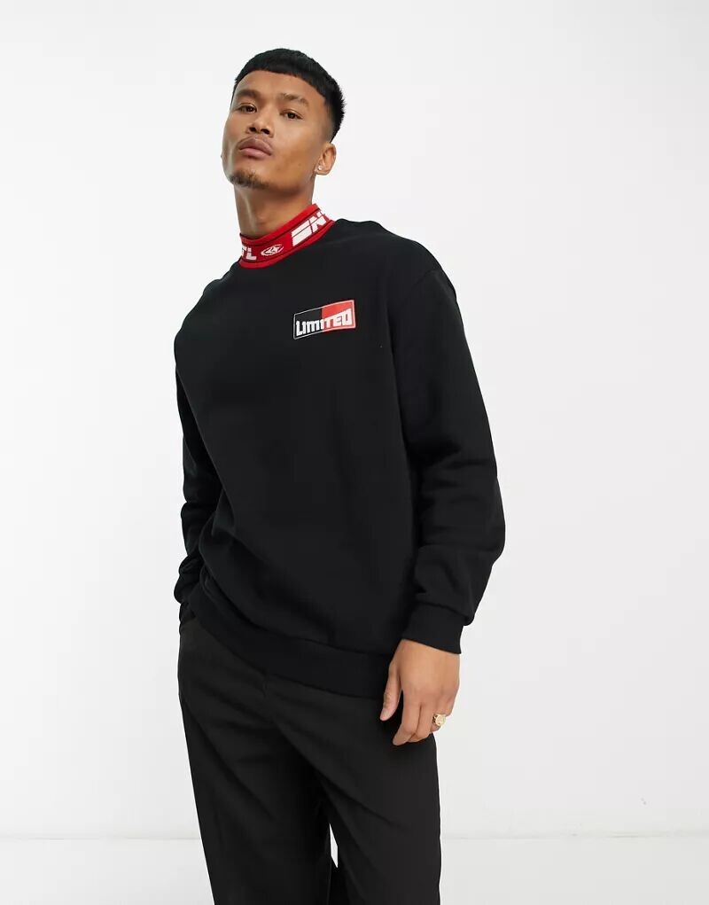 

Черный оверсайз-свитшот с текстовым воротником и принтом на груди ASOS