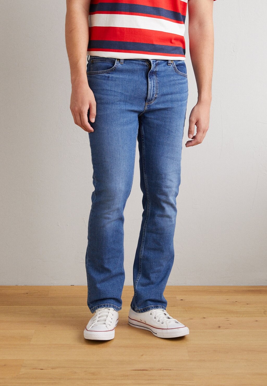 

Джинсы Bootcut Lee