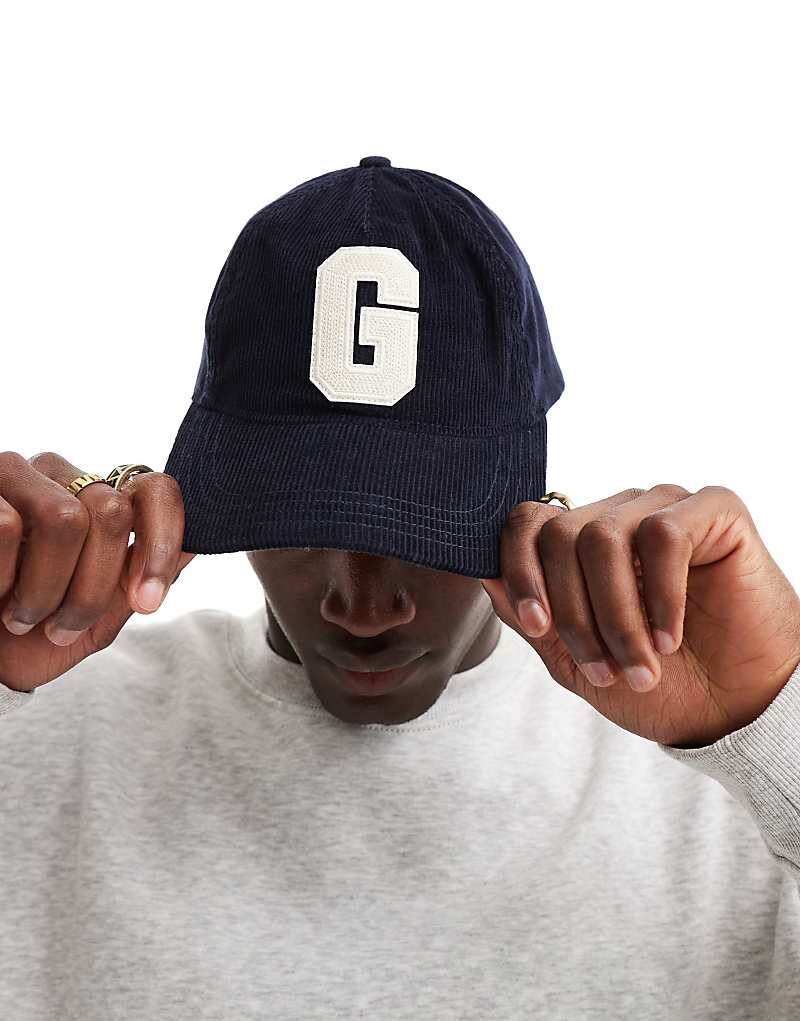 

Темно-синяя бейсболка со шнурком GANT G Badge
