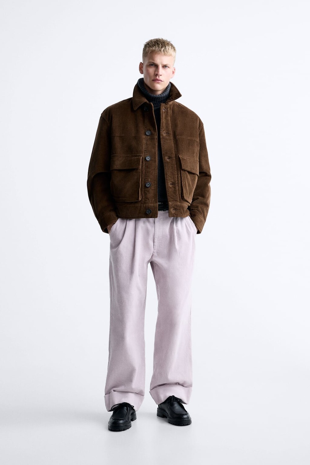 

Вельветовая куртка с карманами ZARA, коричневый