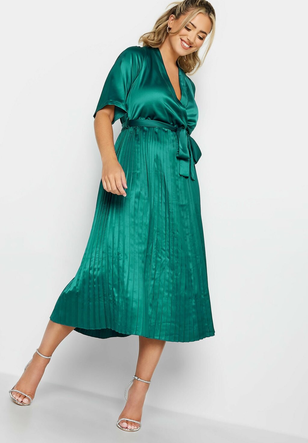 

Элегантное платье London Yours Clothing, зеленый