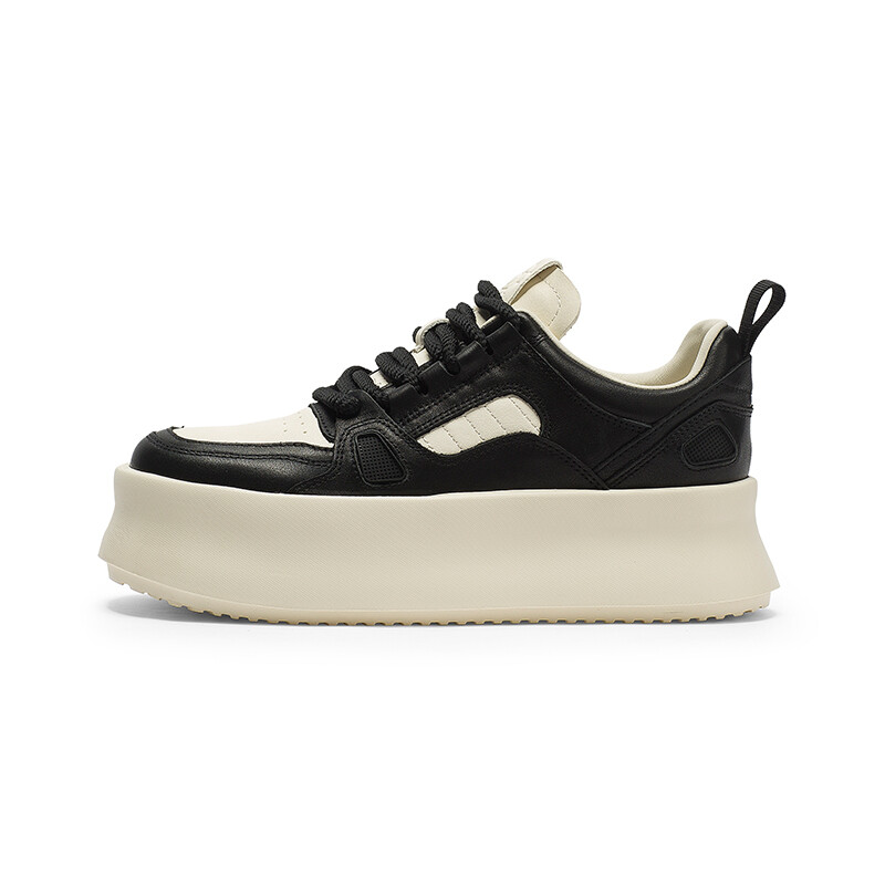 

Кроссовки для образа жизни Женские низкие Coup De Foudre, цвет Black beige