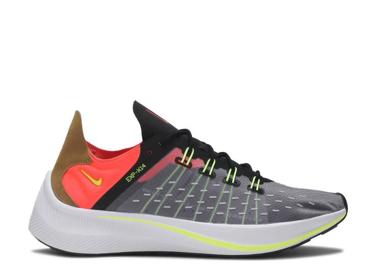 Кроссовки Nike EXP-X14 'TOTAL CRIMSON', черный