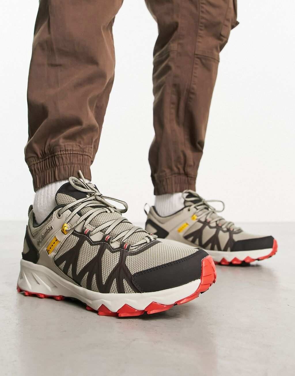 

Разноцветные кроссовки Columbia Peakfreak II