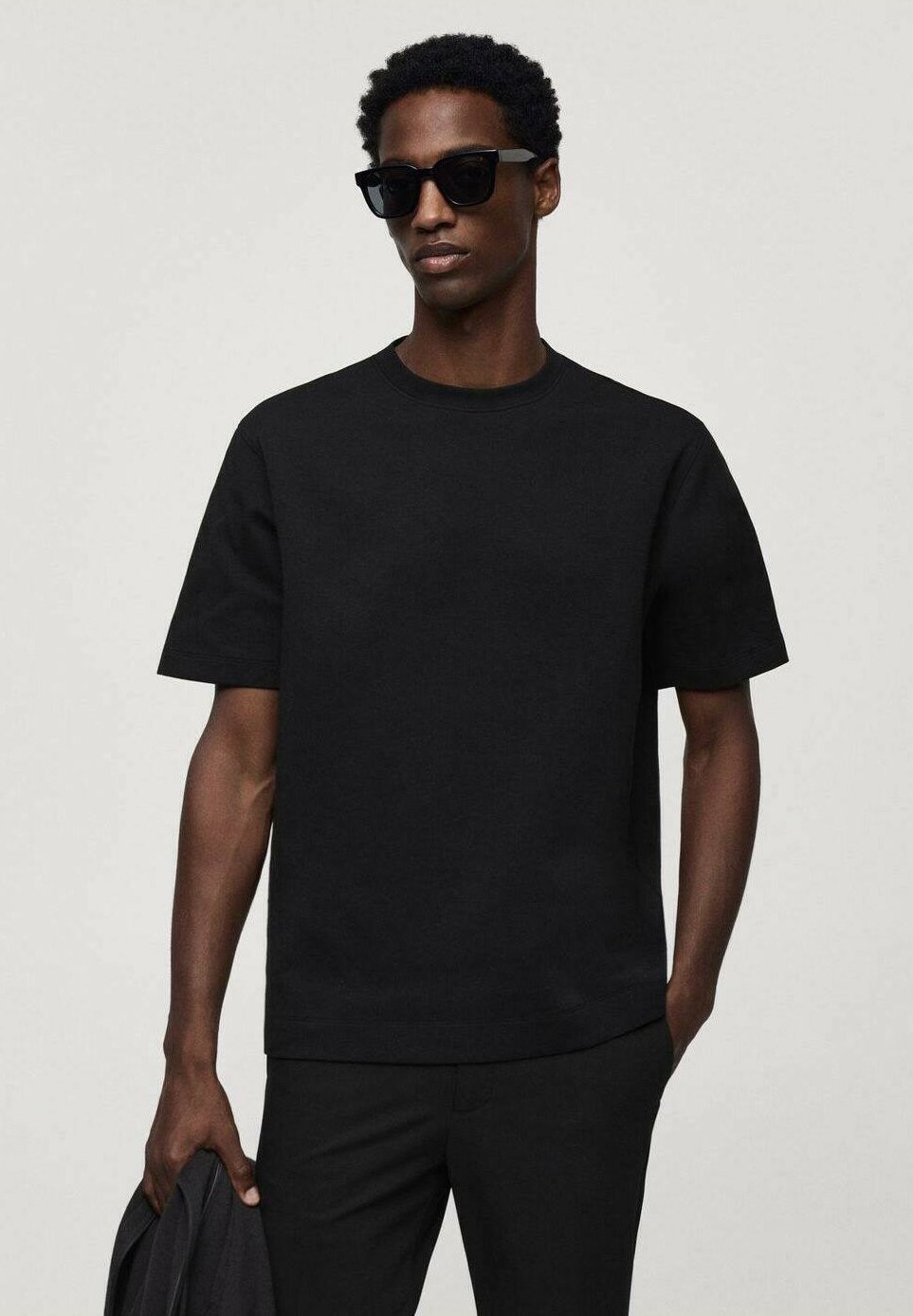 

Футболка базовая LONDONC Mango, цвет black