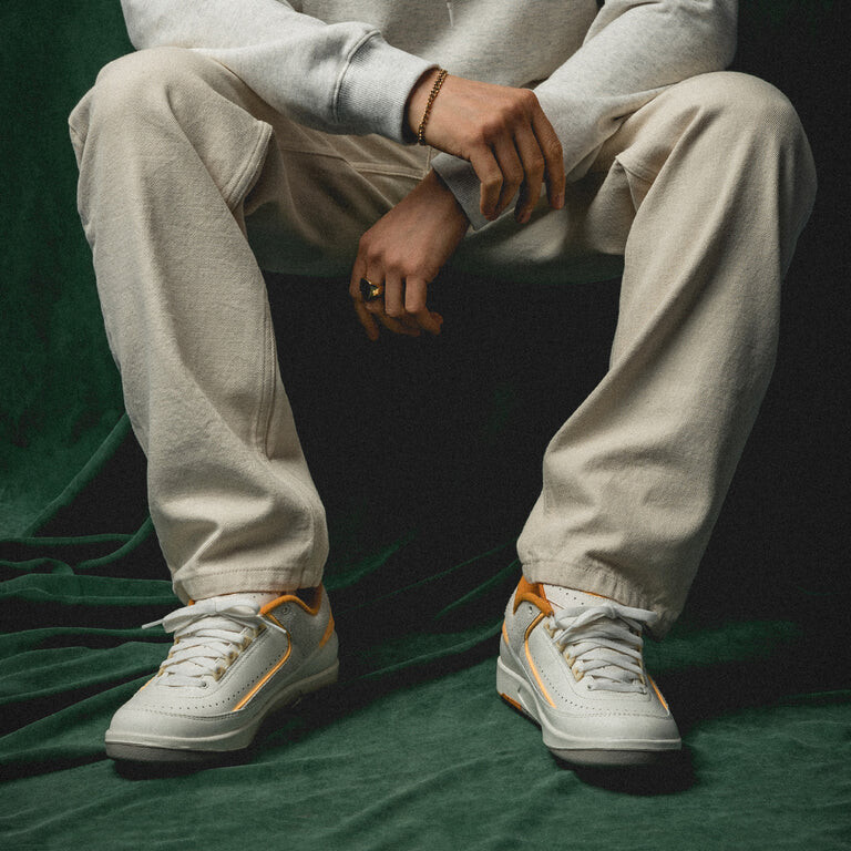 

Кроссовки Nike Air 2 Retro Low *Craft Melon Tint* Air Jordan, цвет sail/melon tint/light curry/cobblestone
