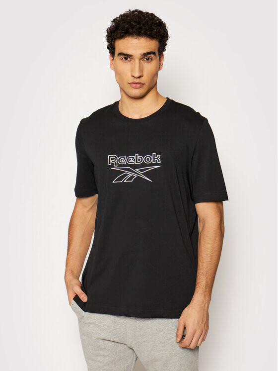 

Футболка оверсайз Reebok, черный
