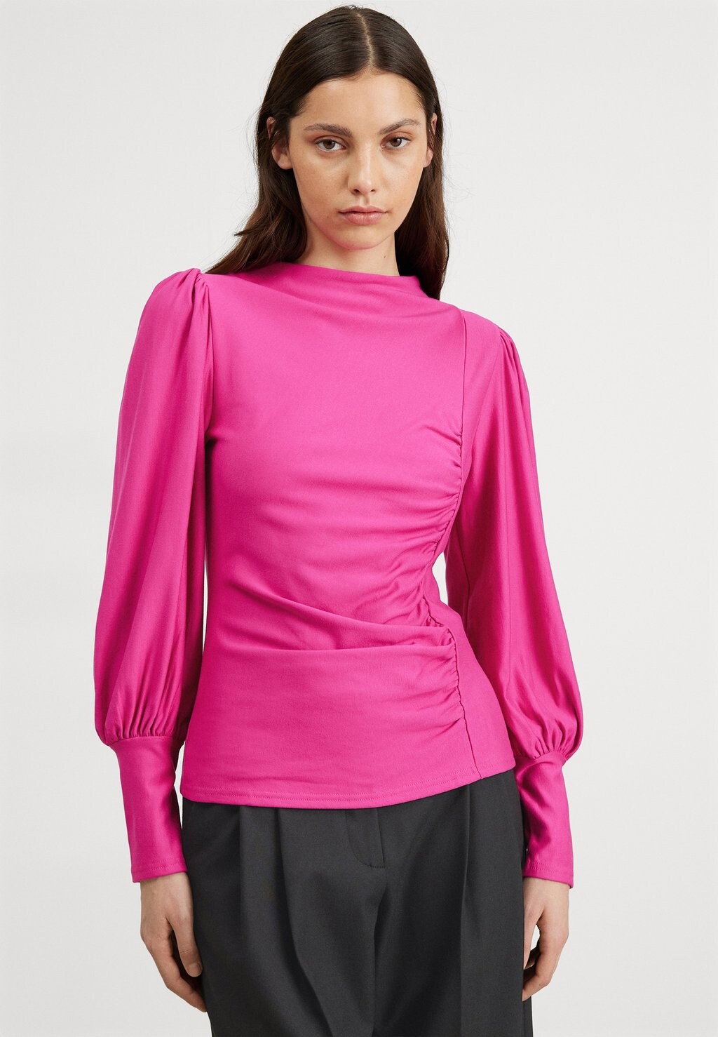 

Футболка с длинным рукавом RIFA PUFF BLOUSE Gestuz, насыщенный розовый