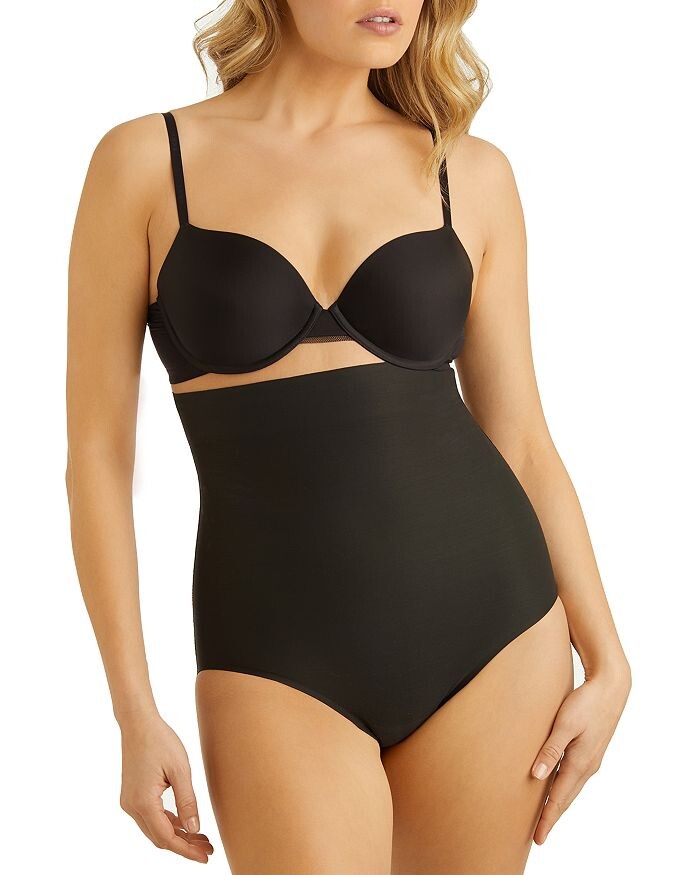 

Корректирующие трусы с высокой талией TC Fine Intimates