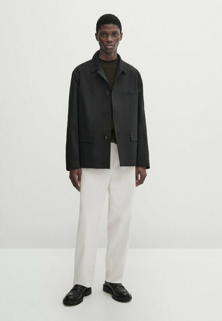 

Легкая куртка STUDIO Massimo Dutti, цвет black