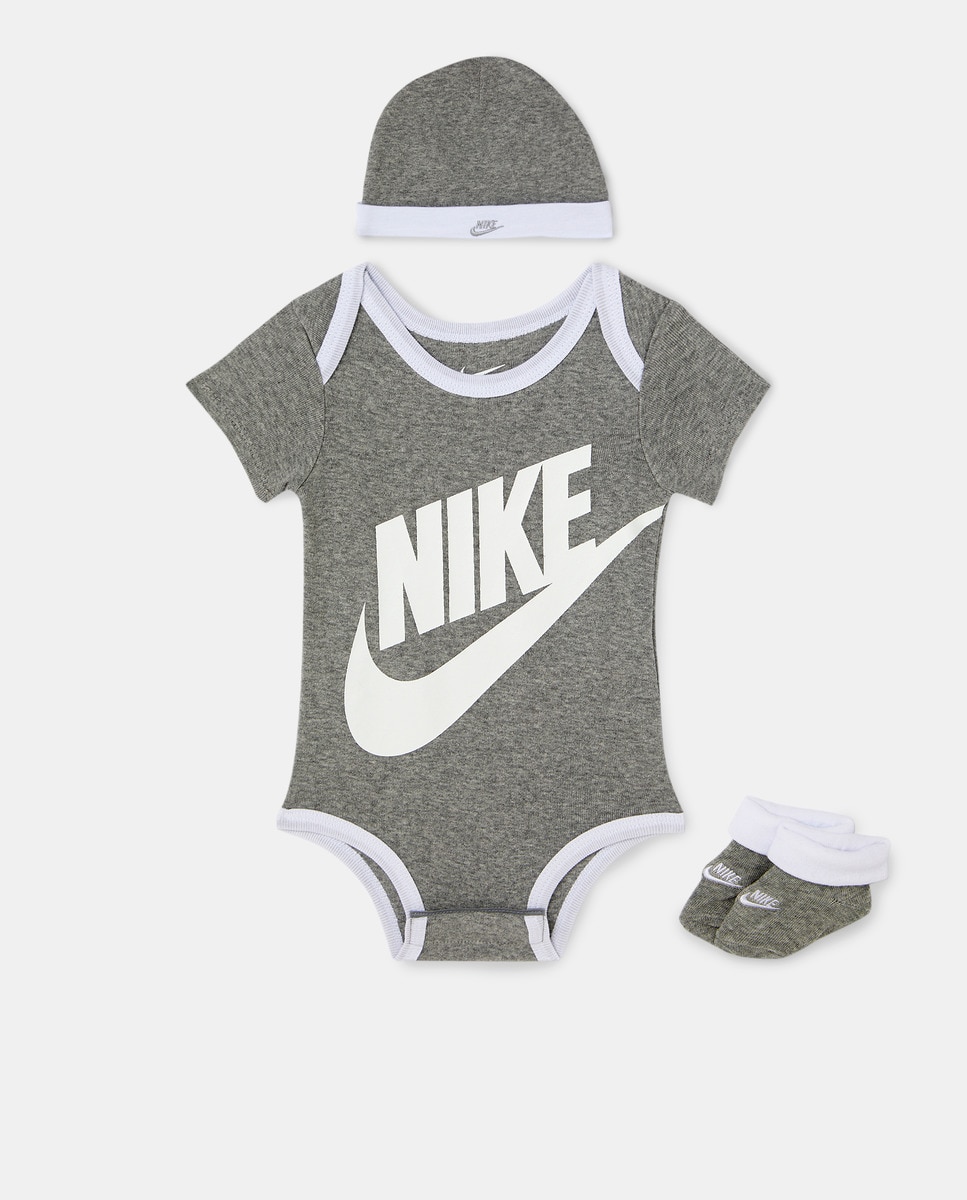 Комплект из 3 предметов для мальчика серого цвета Nike, серый комплект бижутерии серого цвета из фарфора