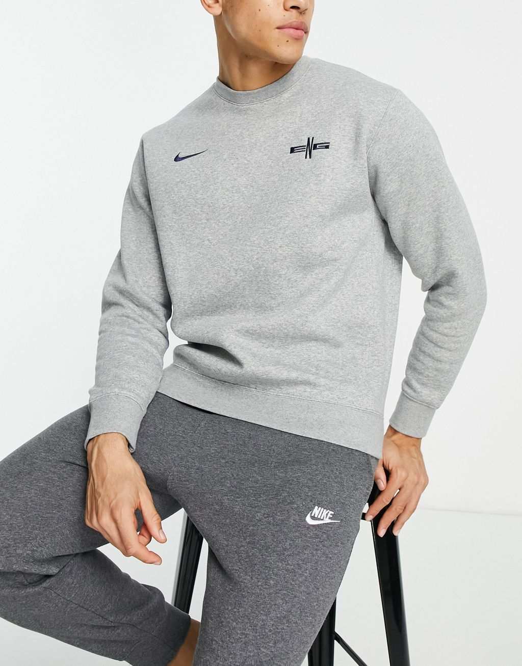 

Серый свитшот Nike Football England Crew