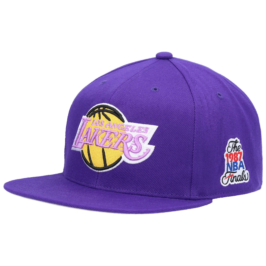 

Бейсболка Mitchell & Ness Los Angeles Lakers, фиолетовый