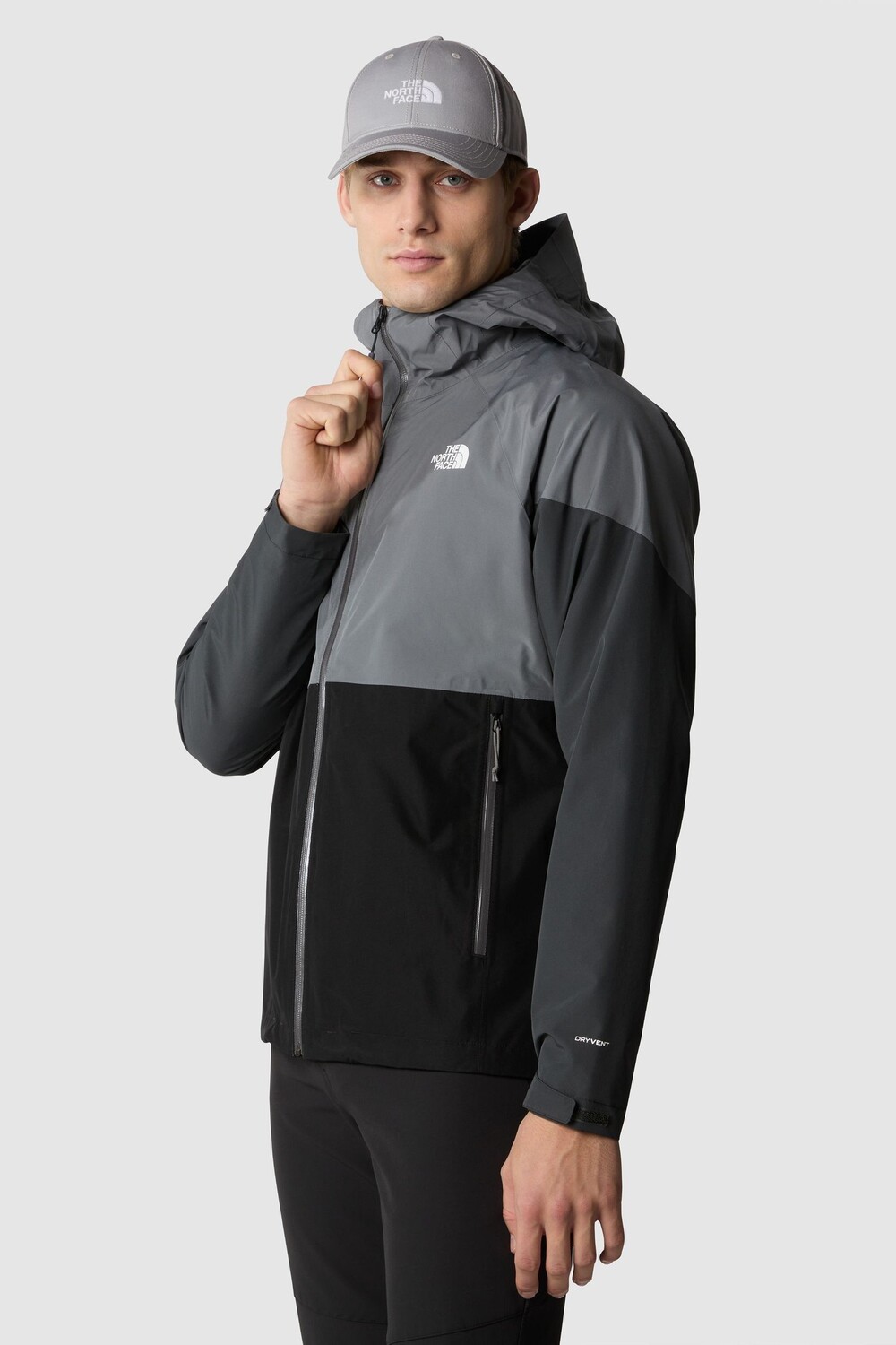 

Молния на куртке The North Face, черный