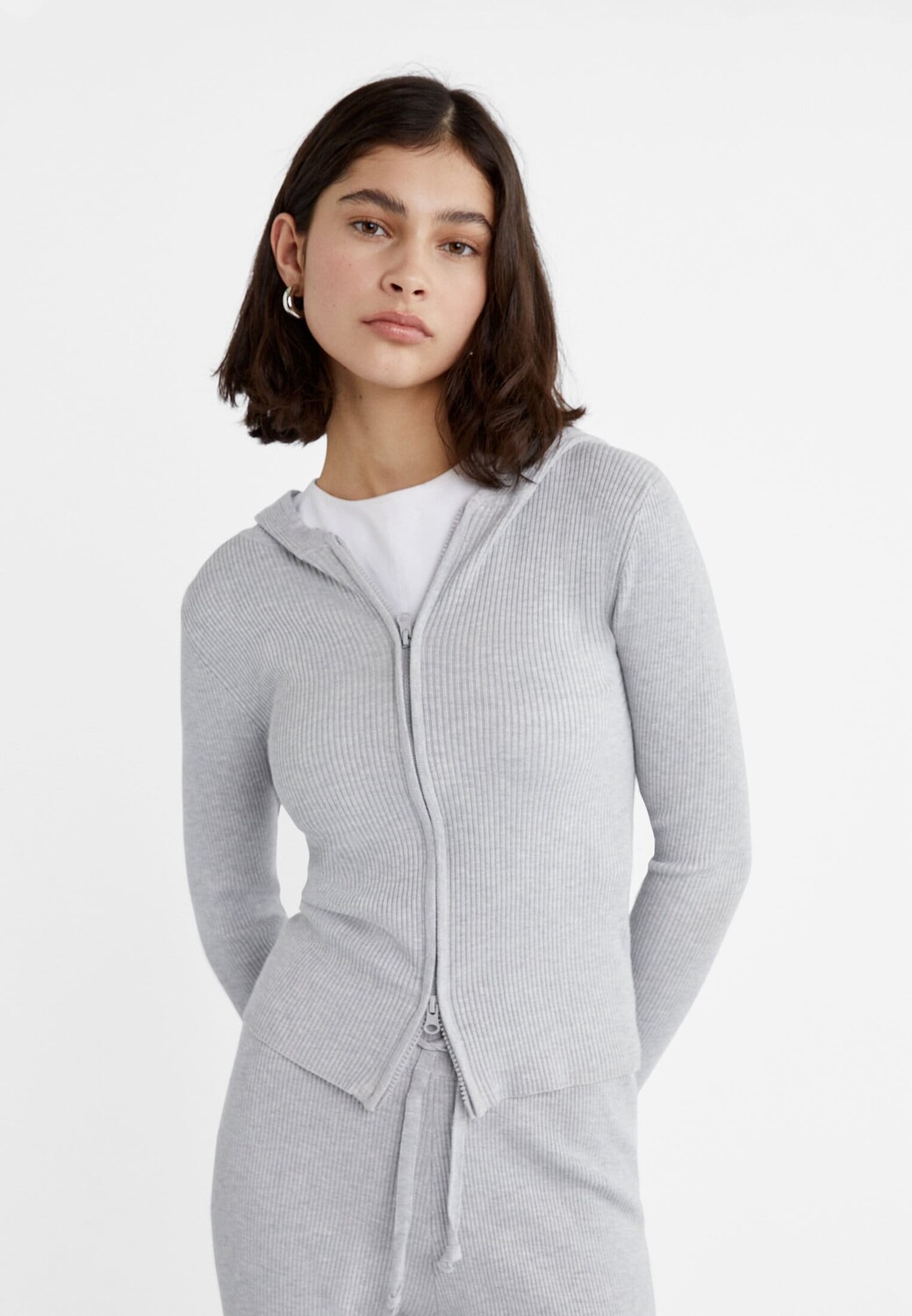 

Вязаный кардиган с капюшоном Stradivarius, серый
