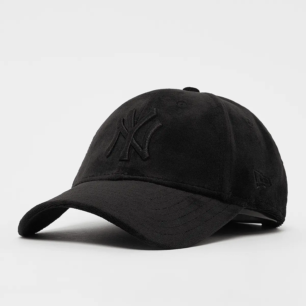 

Бейсболка New Era 9Forty Female Velour in MLB New York Yankees, черный