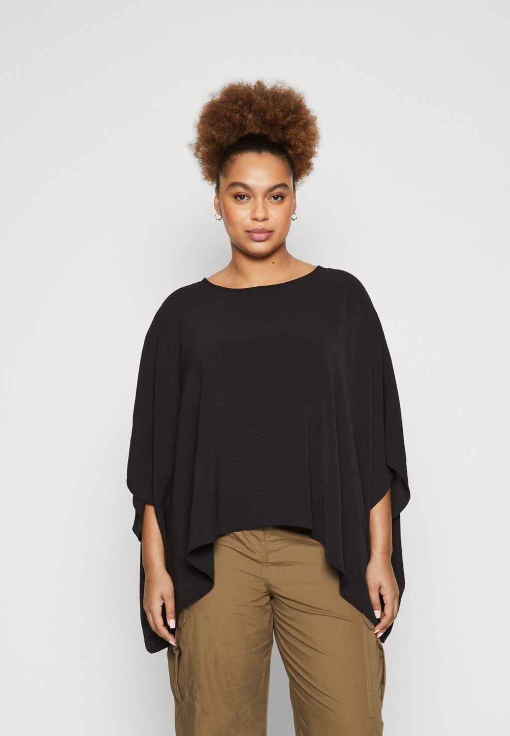 Накидка VMALVA O NECK PONCHO Vero Moda Curve, цвет black блузка vero moda curve vmcrusk o neck цвет mars red