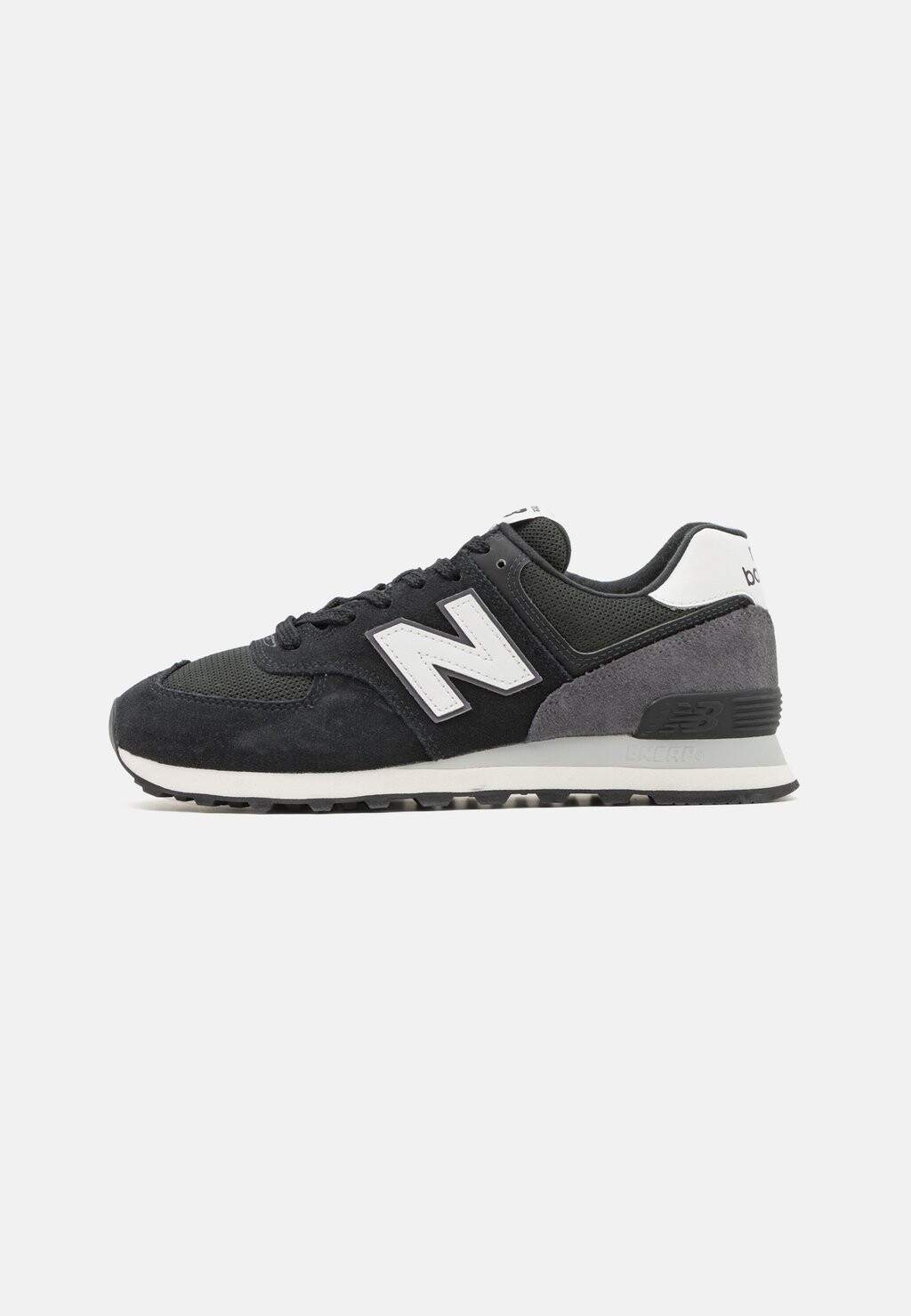 

Кроссовки New Balance, черный
