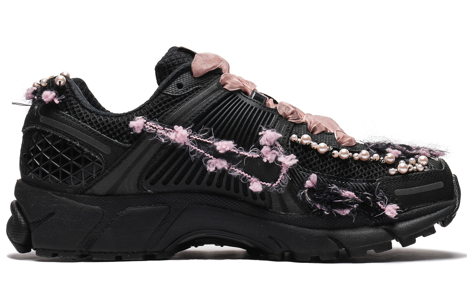 

Кроссовки Air Zoom Vomero 5 женские с низким верхом, черные Nike