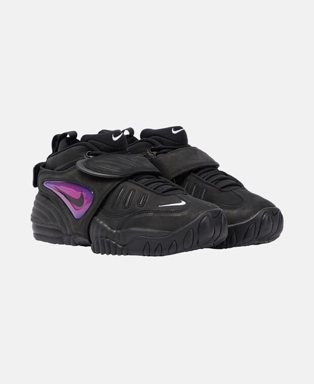 

Кроссовки Nike, черный