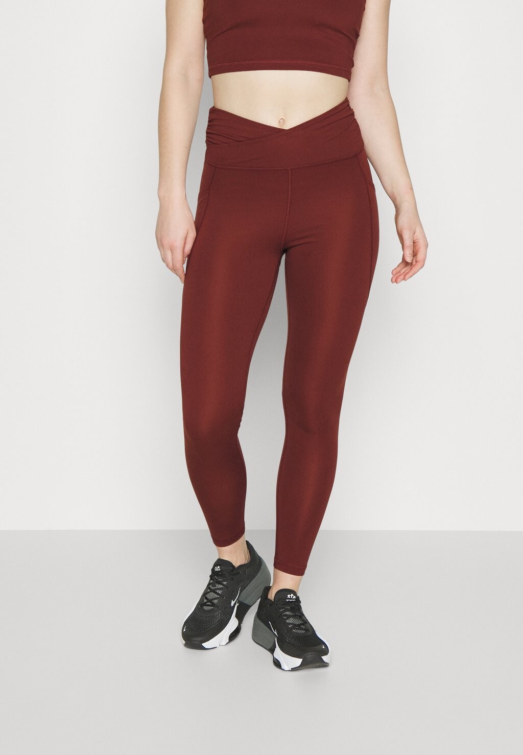 

Леггинсы DKNY
