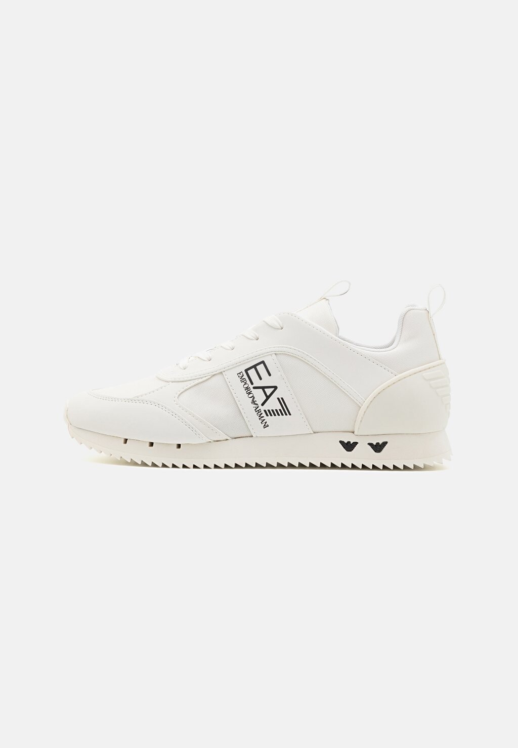 Низкие кроссовки Laces Unisex EA7 Emporio Armani, цвет off white/black кроссовки emporio armani funn off white black