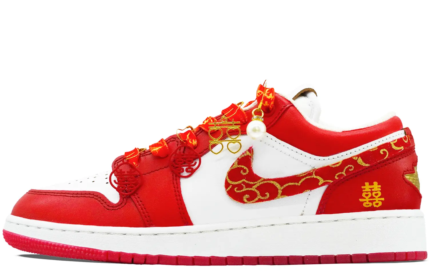 

Кроссовки Air Jordan 1 Vintage Basketball Shoes Women's Low-top Red, красный