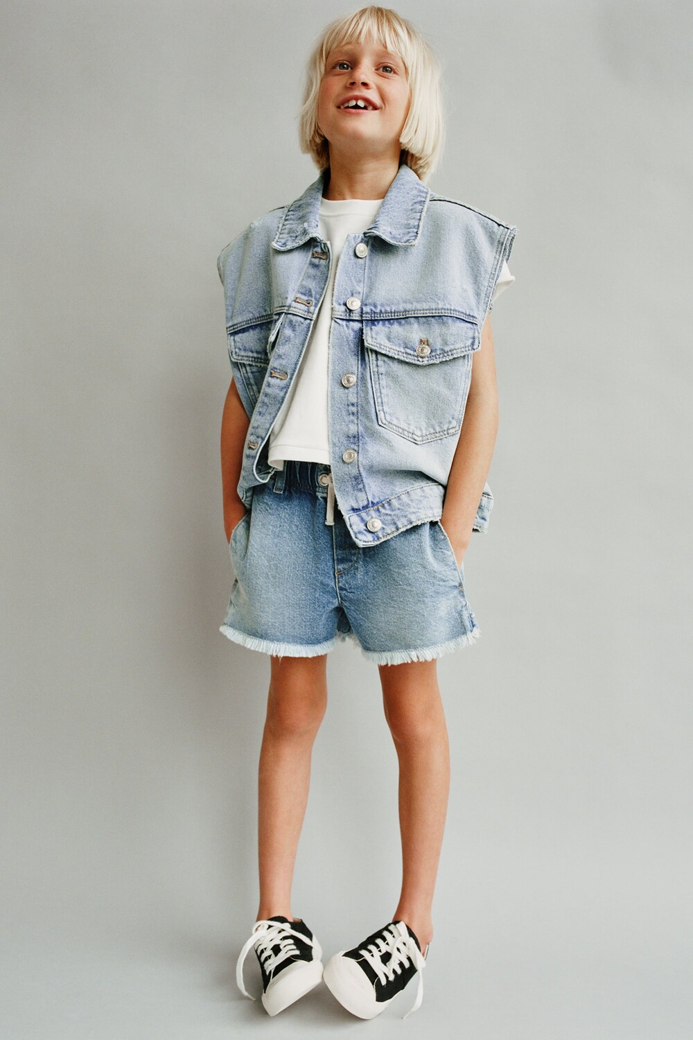 

Шорты из денима с запахами Zara, синий