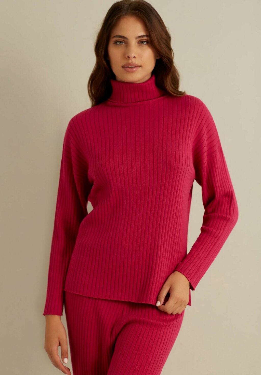 

Свитер Loungewear Yamamay, цвет rosa