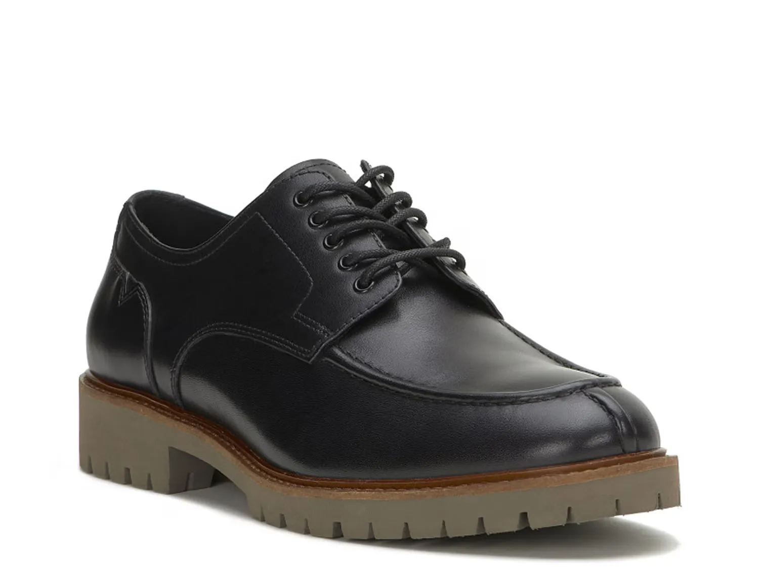 

Оксфорды Kolson Lug Oxford Vince Camuto, черный