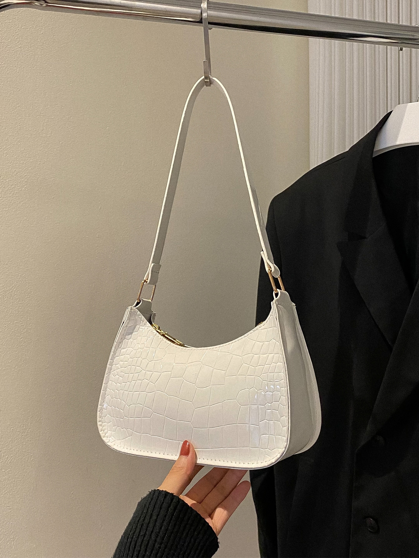 Однотонная минималистичная легкая сумка через плечо, белый цена и фото