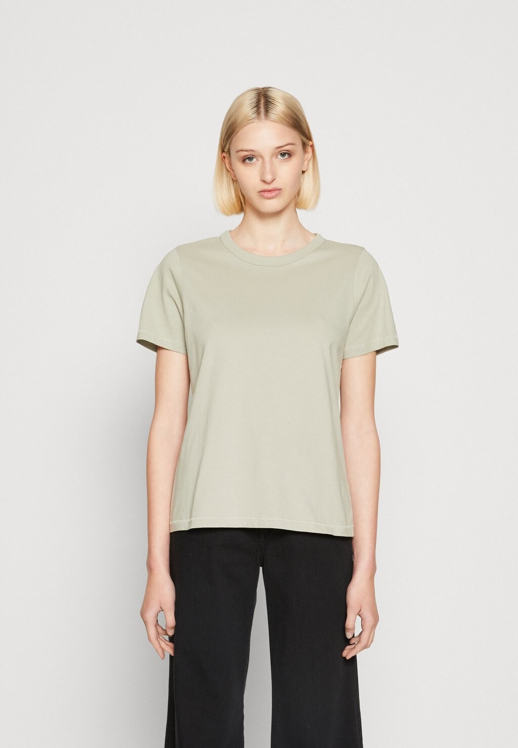 

Базовая футболка Cotton On, Серый
